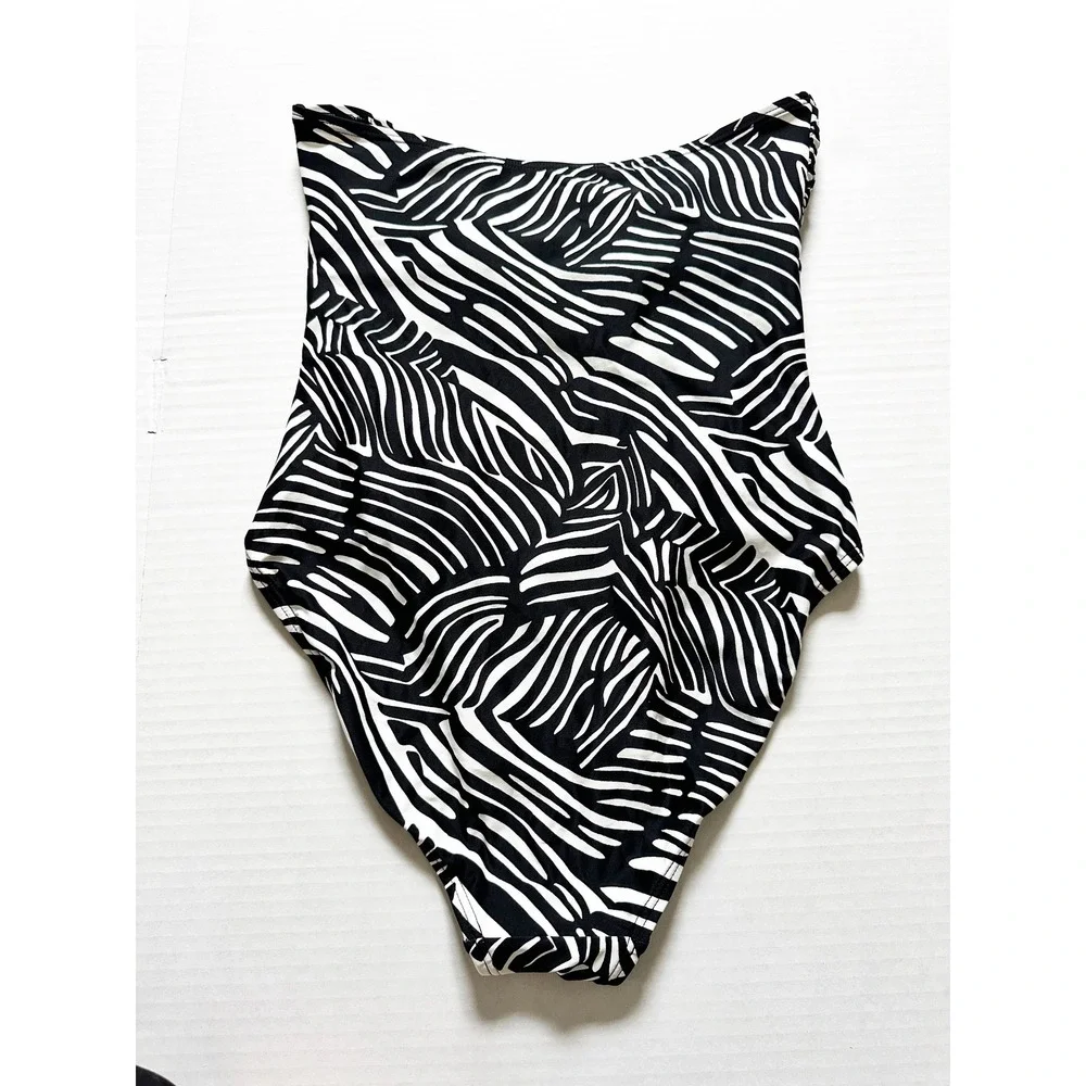 Michael‎ Kors One Piece Swimsuit 14 Black Zebra Cutout Monokini